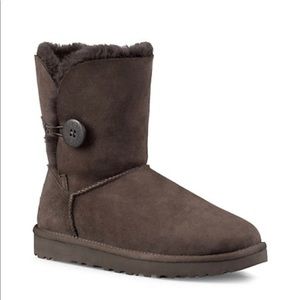 NEW Women’s UGG Bailey Button Boots, Size: 8
